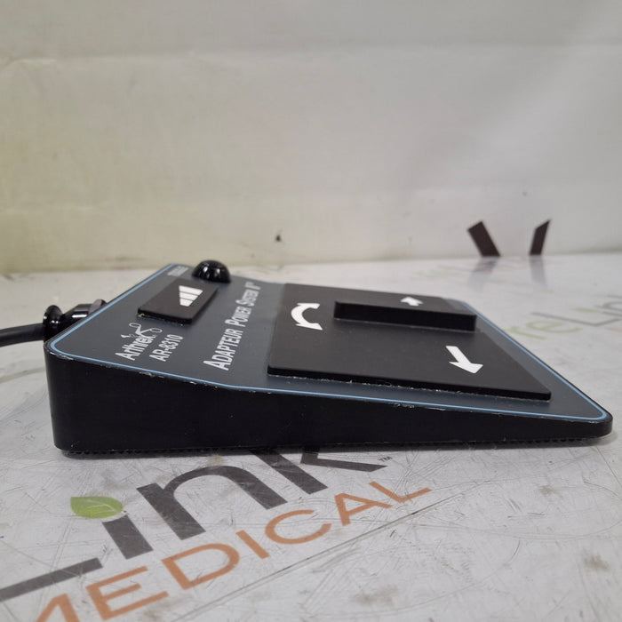 Arthrex Arthrex AR-8310 Adapteur Power System II Footswitch Surgical Equipment reLink Medical