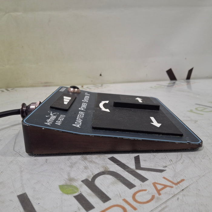 Arthrex Arthrex AR-8310 Adapteur Power System II Footswitch Surgical Equipment reLink Medical