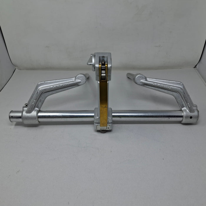 Integra Lifesciences Mayfield A1114 Skull Clamp System