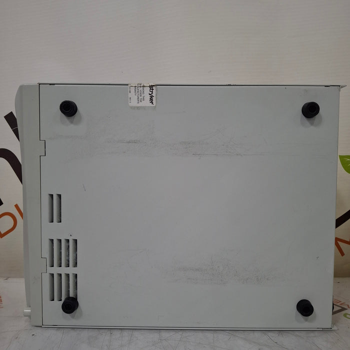 Stryker L9000 Light Source