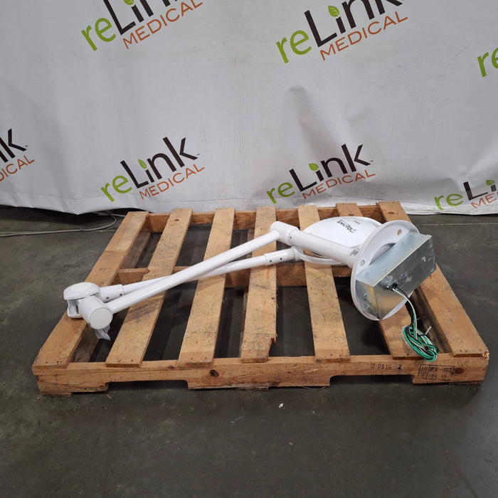 Skytron Skytron Spectra AUT1 Exam Light Surgical & Exam Lights reLink Medical