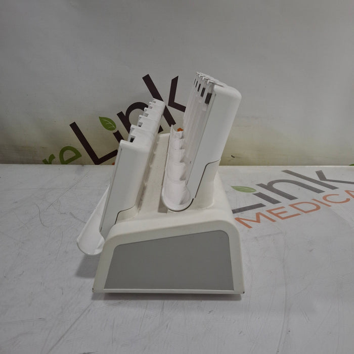 Draeger Medical Draeger Medical Infinity M300 Central Charger Patient Monitors reLink Medical