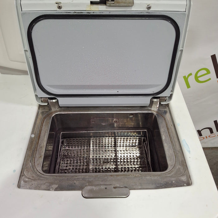 SAKURA SAKURA Tissue-Tek VIP 6-A1 Vacuum Infiltration Tissue Processor Histology and Pathology reLink Medical