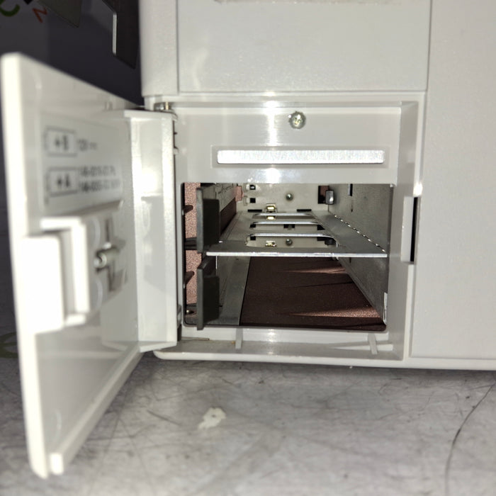 Spacelabs Healthcare 90369 Patient Monitor