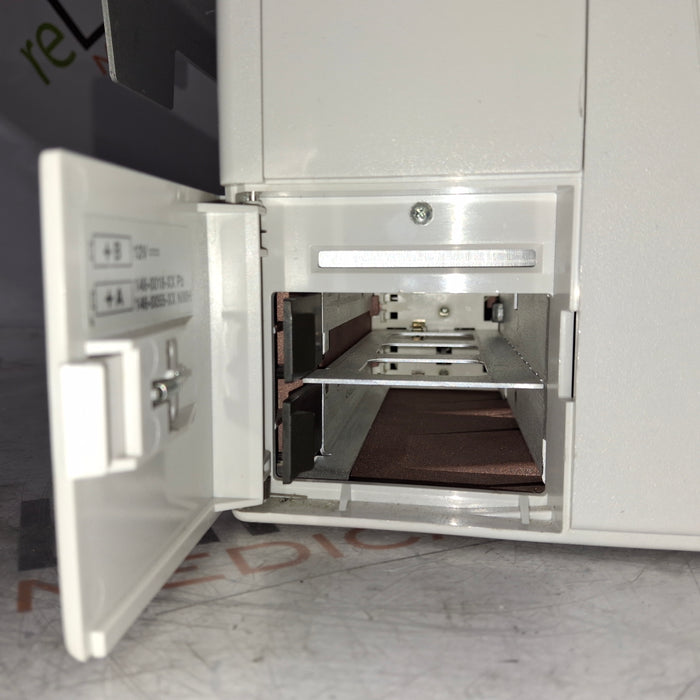 Spacelabs Healthcare 90369 Patient Monitor