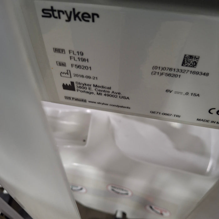 Stryker Stryker Cub Crib Stretcher Beds & Stretchers reLink Medical