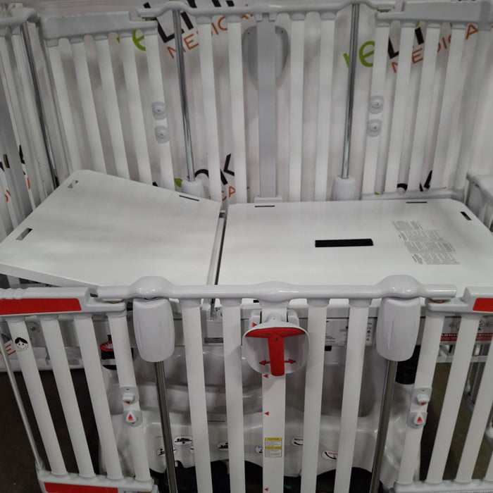 Stryker Stryker Cub Crib Stretcher Beds & Stretchers reLink Medical