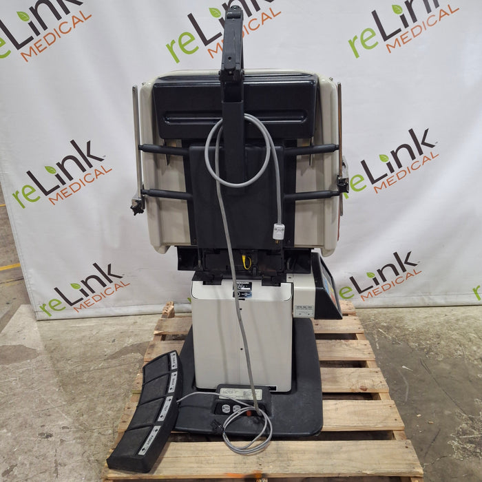 Midmark Midmark 411 Power Exam Table Exam Chairs / Tables reLink Medical