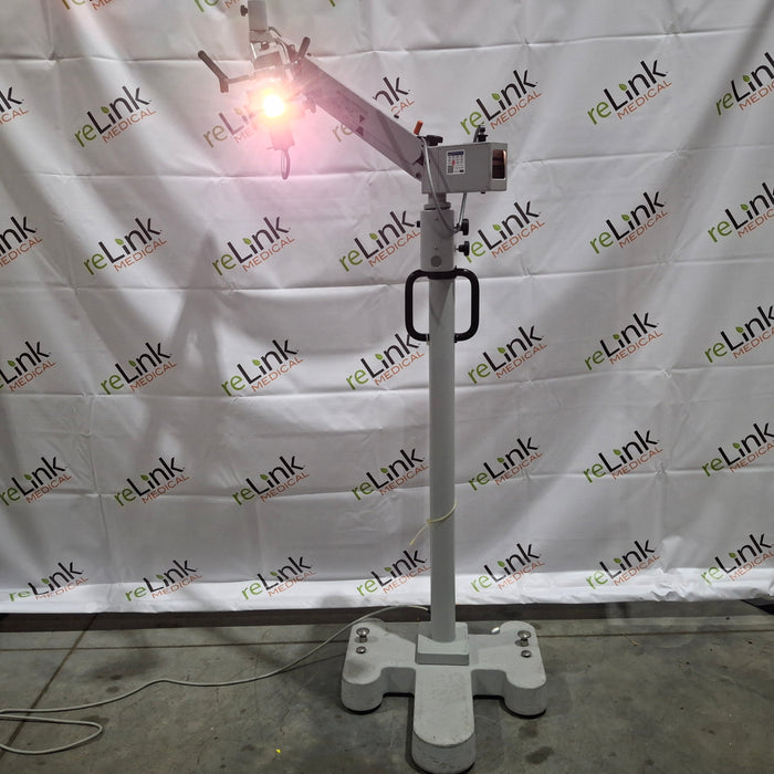 Carl Zeiss OPMI 111 / S21 Surgical Microscope