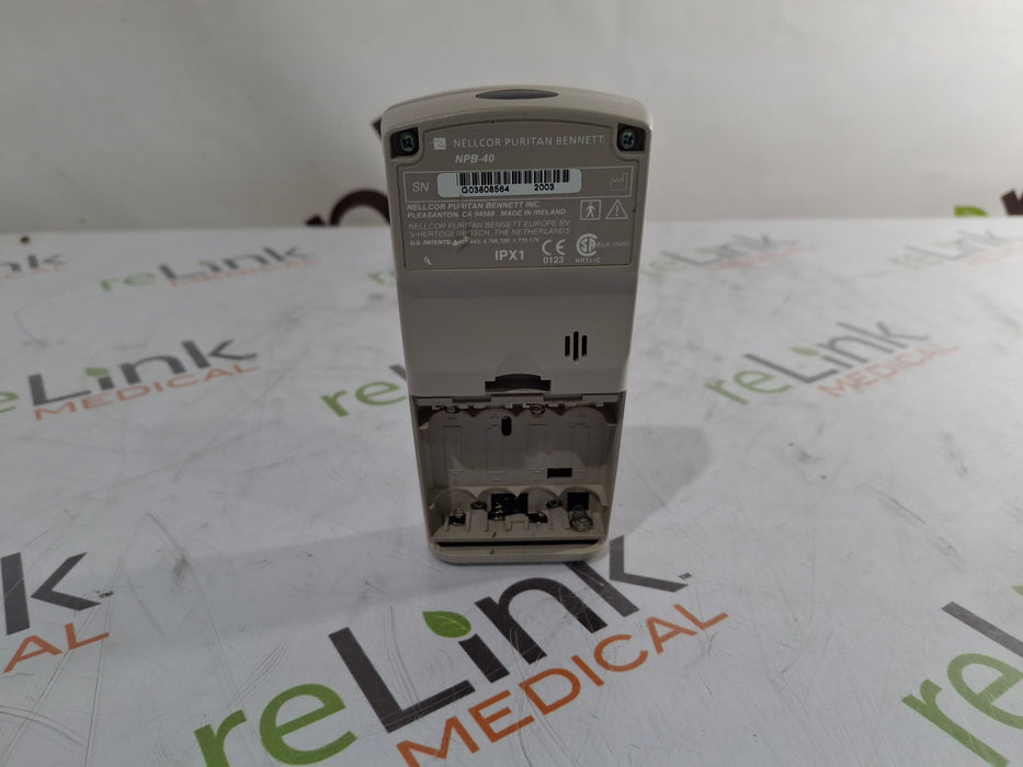 Nellcor NPB-40 Pulse Oximeter