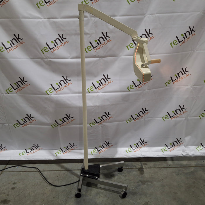 Burton Outpatient II Mobile Exam Light