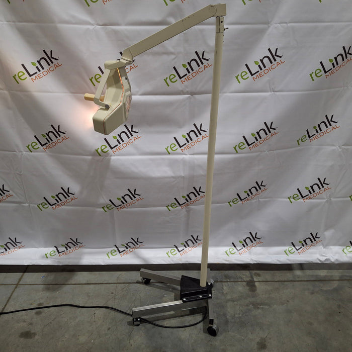 Burton Outpatient II Mobile Exam Light