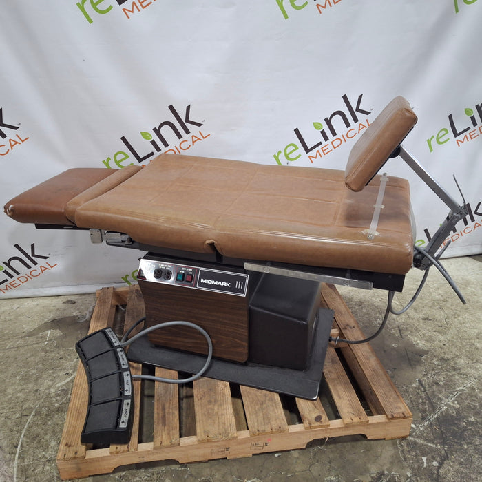Midmark Midmark Midmark 111 Power Chair Exam Chairs / Tables reLink Medical