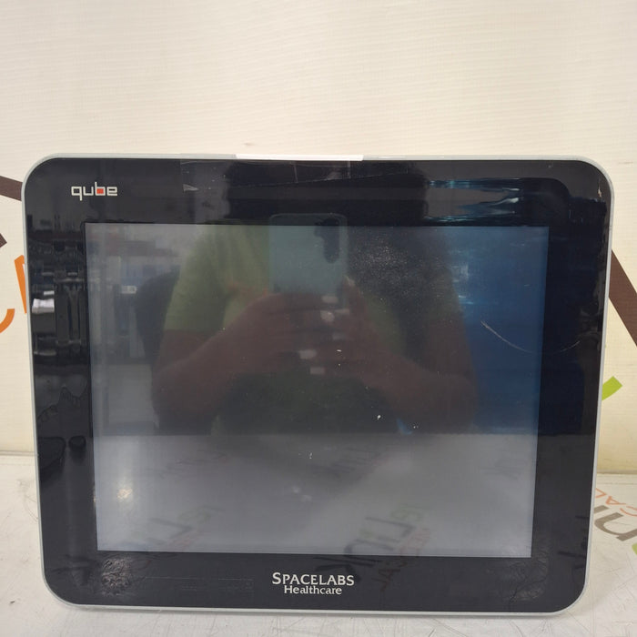 Spacelabs Healthcare 91390 - QUBE Patient Monitor