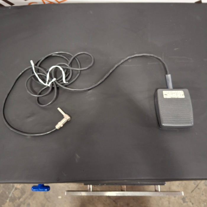 Midmark 7300 Surgical Table