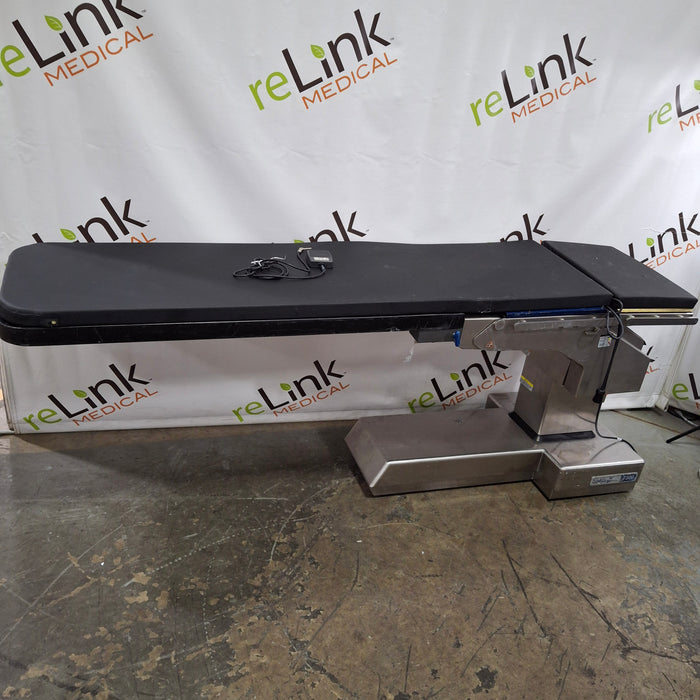 Midmark 7300 Surgical Table