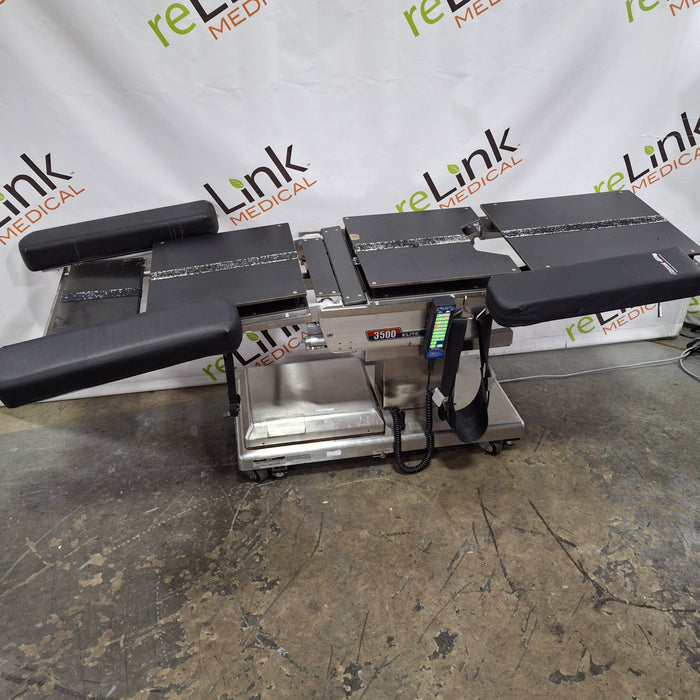Skytron 3500 Elite Surgical Table
