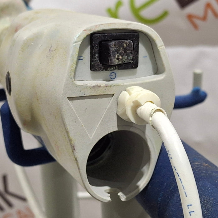 Stryker 940 Cast Saw with 986 Cast Vac