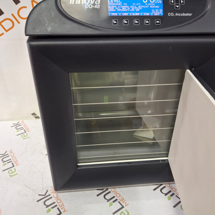 New Brunswick Scientific Innova CO-48 Co2 Incubator