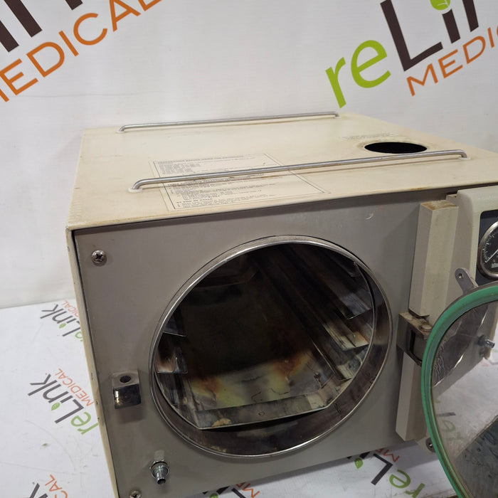 Tuttnauer 2540M Autoclave