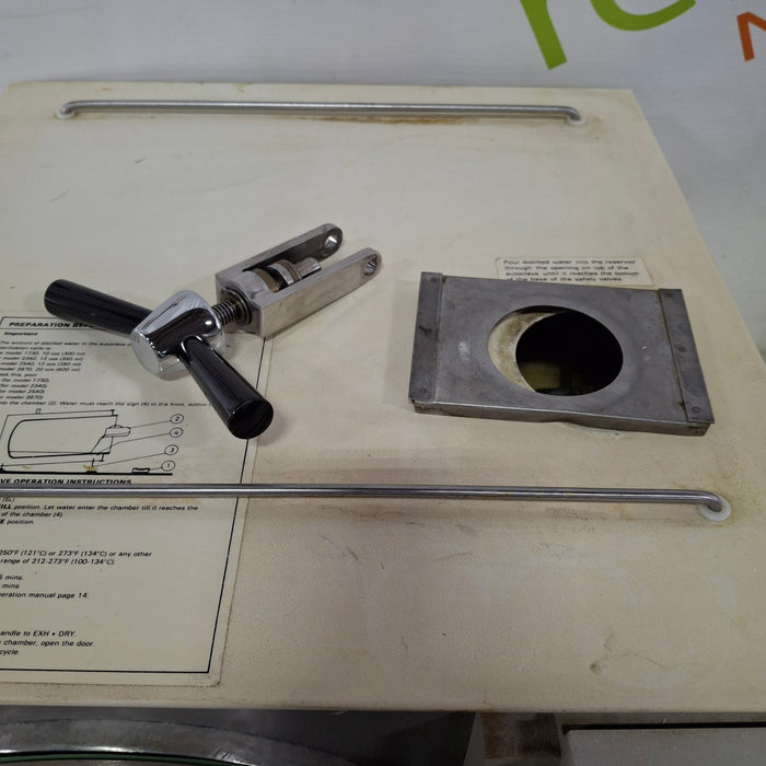 Tuttnauer 2540M Autoclave