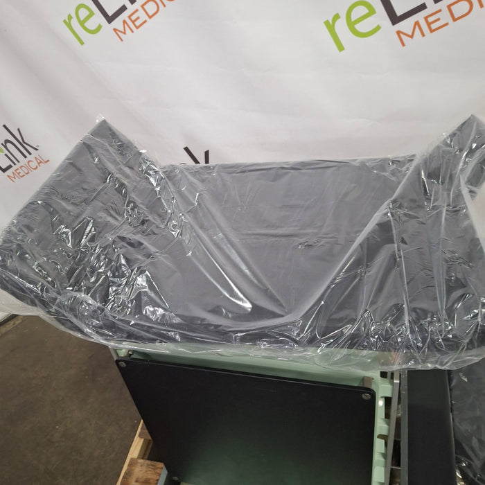 Atlantic Industries, Inc. E99-001 Field Operating Table