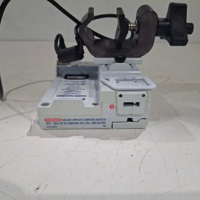 Baxter Baxter Sigma Spectrum 8.00.03 w/o Battery Infusion Pump Infusion Pump reLink Medical