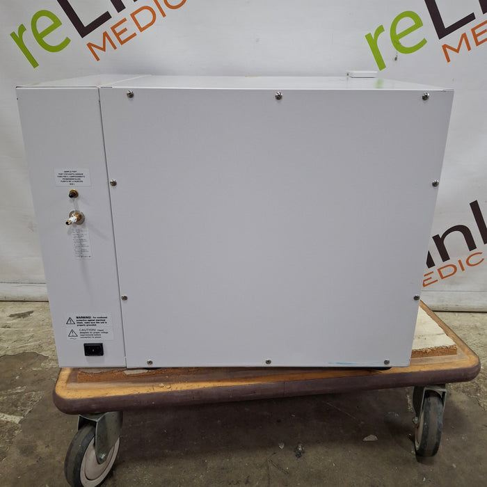 Thermo Scientific 3403 Midi 40 CO2 Incubator