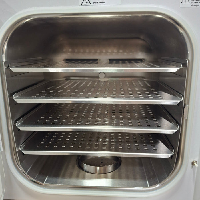 Thermo Scientific 3403 Midi 40 CO2 Incubator