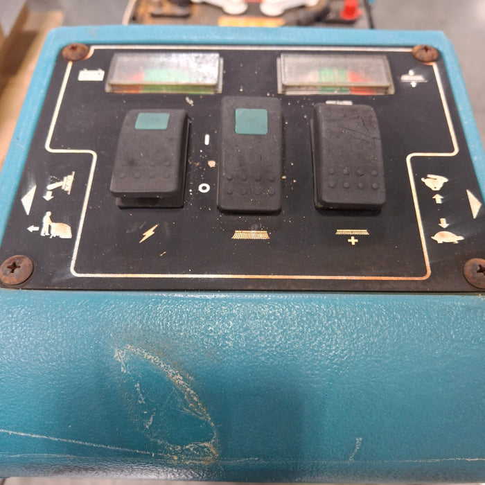 Tennant Co. Tennant Co. 2550 Floor Scrubber Industrial Equipment reLink Medical