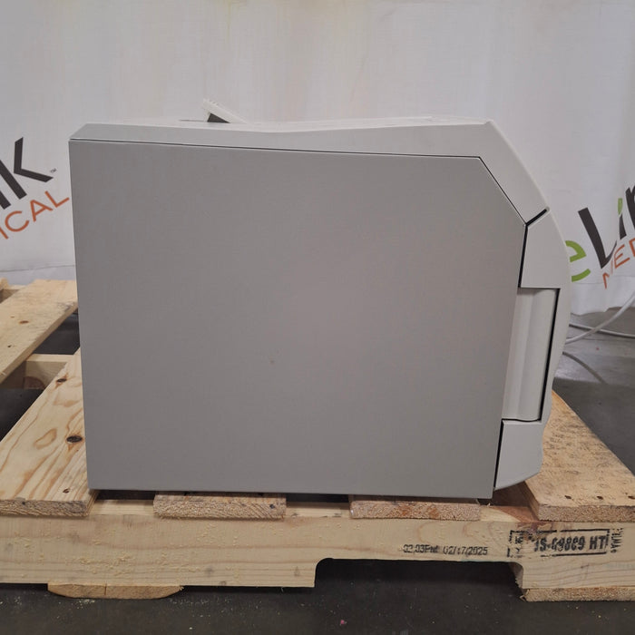 Midmark Midmark M9D Autoclave Sterilizer Sterilizers & Autoclaves reLink Medical