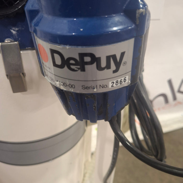 DePuy 4400-00 Cast Saw with 4401-00 Vacuum