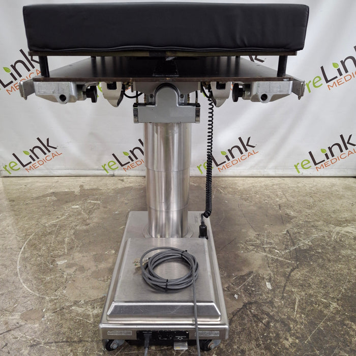 Skytron 6500HD Surgical Table