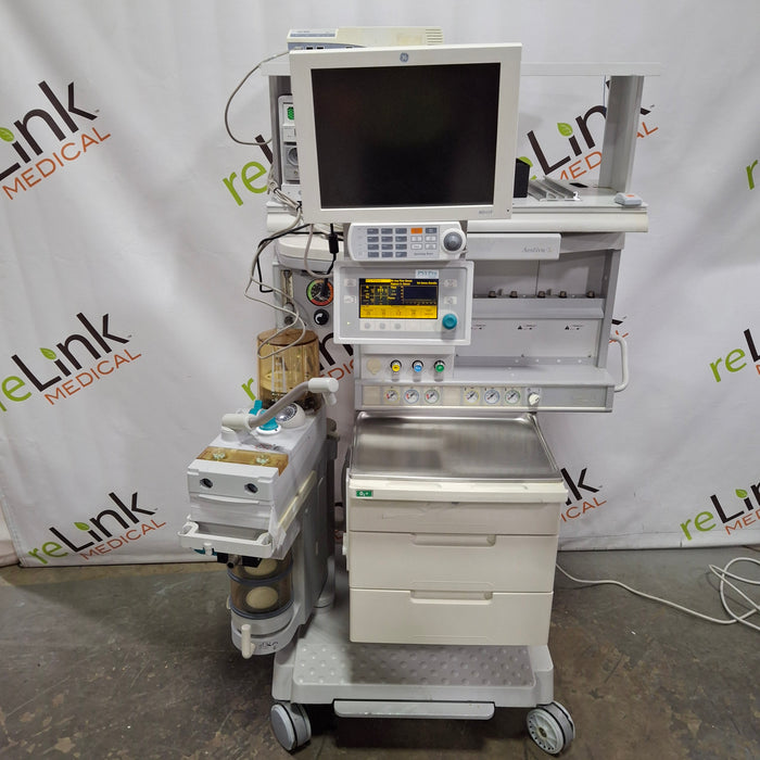 Datex-Ohmeda Aestiva 5 w/7900 Anesthesia System