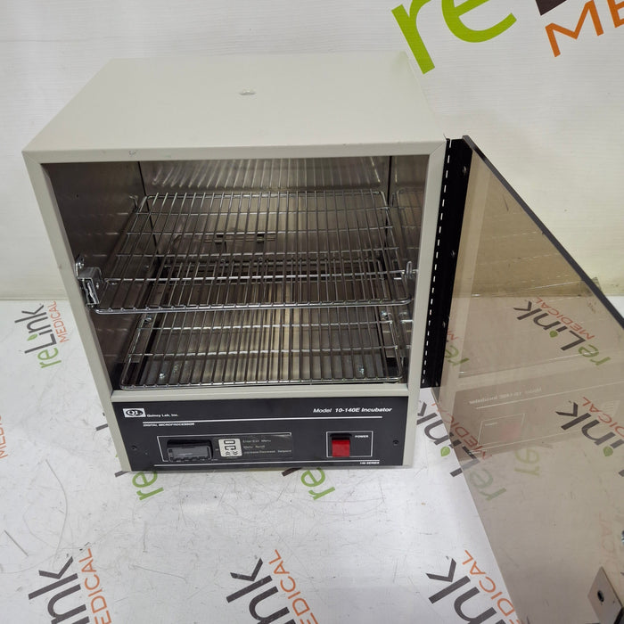 Quincy Labs 10-140E Incubator