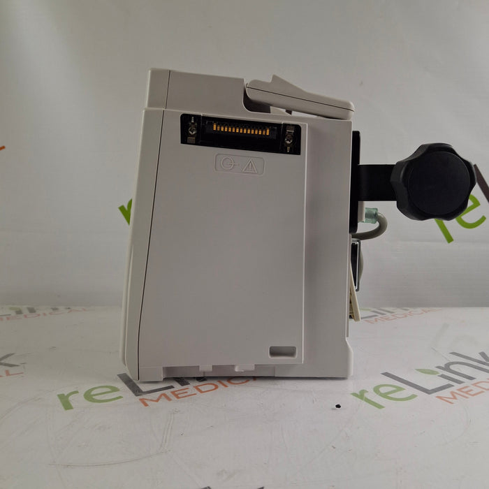 CareFusion Alaris 8015 Large Screen POC Infusion Pump