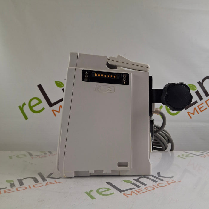 CareFusion Alaris 8015 Large Screen POC Infusion Pump