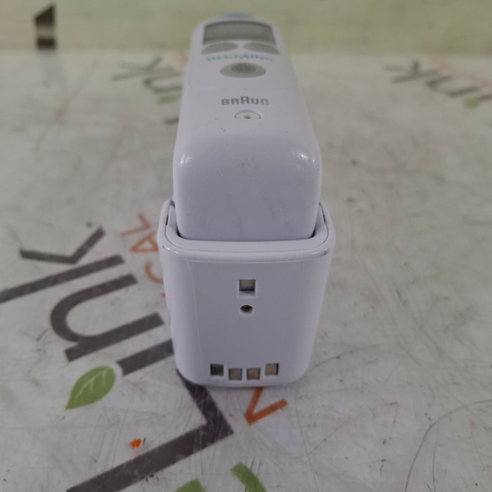 Welch Allyn Welch Allyn Braun ThermoScan PRO 6000 Ear Thermometer Diagnostic Exam Equipment reLink Medical