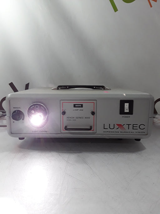 Luxtec Luxtec 9300 Xenon Series 9000 Light Source Surgical Equipment reLink Medical