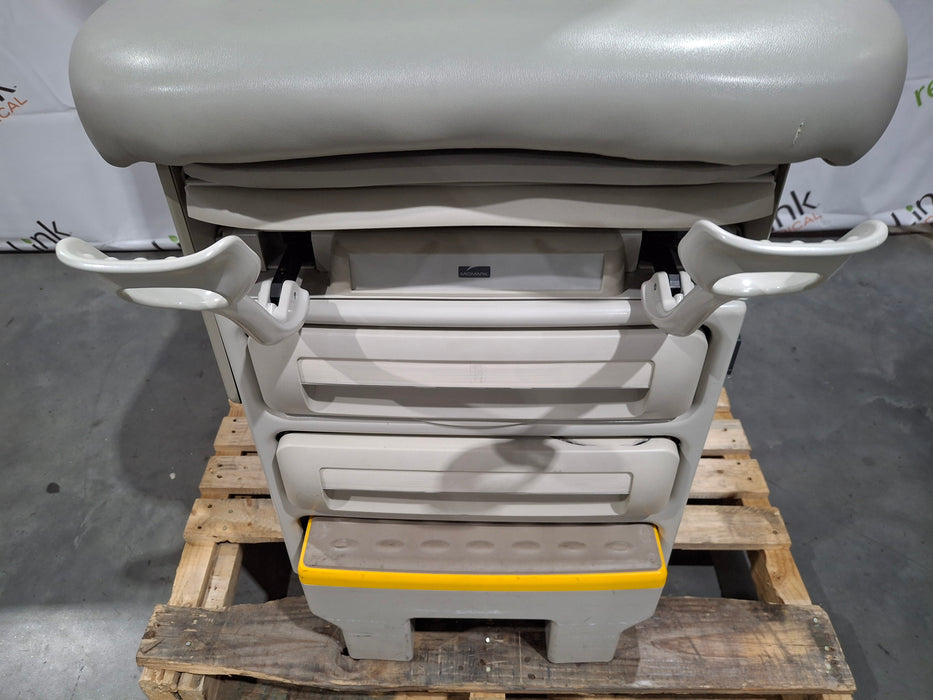 Midmark Midmark 604 Manual Examination Table Exam Chairs / Tables reLink Medical