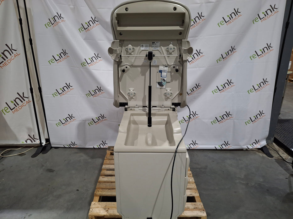 Midmark Midmark 604 Manual Examination Table Exam Chairs / Tables reLink Medical