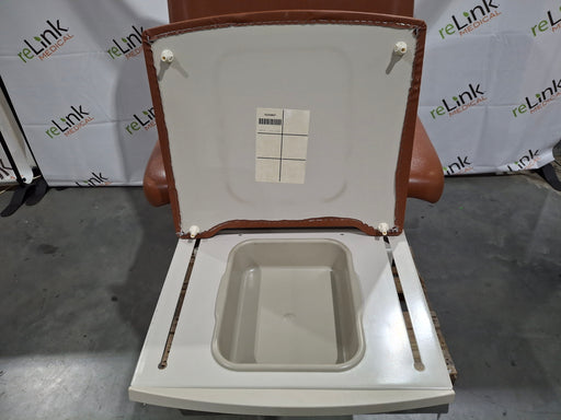 Midmark Midmark 204 Exam Table Exam Chairs / Tables reLink Medical