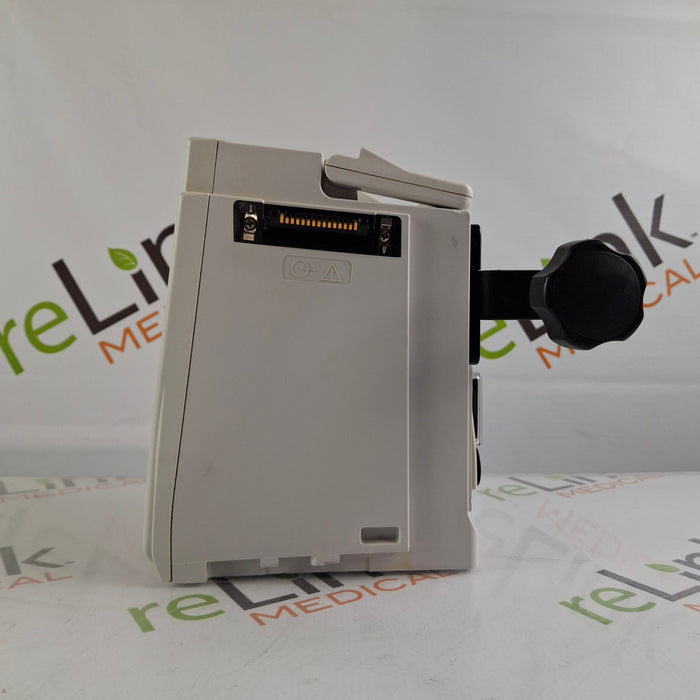 CareFusion Alaris 8015 Large Screen POC Infusion Pump