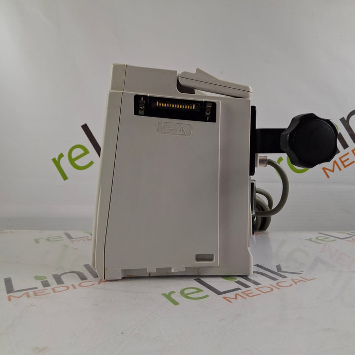 CareFusion Alaris 8015 Large Screen POC Infusion Pump