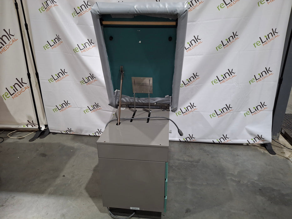 Midmark Midmark Ritter 100 Exam Table Exam Chairs / Tables reLink Medical