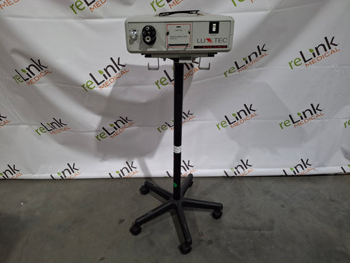 Luxtec Luxtec 9300 Xenon Series 9000 Light Source Surgical Equipment reLink Medical