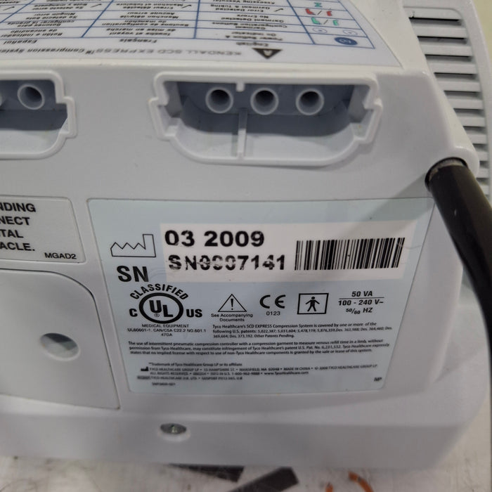 Kendall Products Kendall Products SCD Express Sequential Compression Device Surgical Equipment reLink Medical