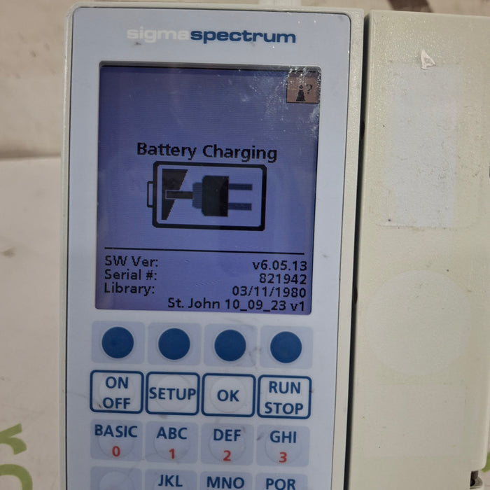 Baxter Sigma Spectrum 6.05.13 with B/G Battery Infusion Pump