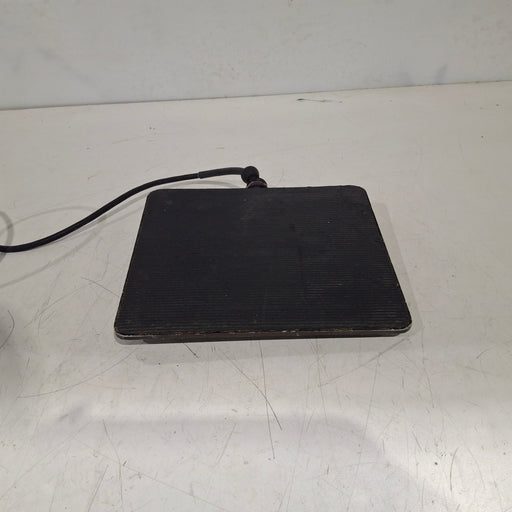 Arthrex Arthrex AR-8310 Adapteur Power System II Footswitch Surgical Equipment reLink Medical