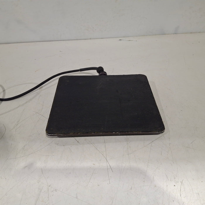 Arthrex Arthrex AR-8310 Adapteur Power System II Footswitch Surgical Equipment reLink Medical